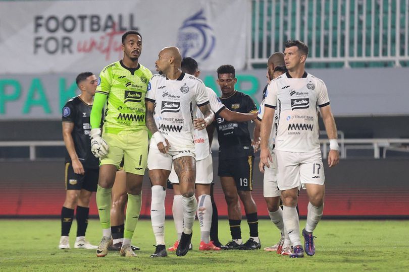 Hasil BRI Liga 1: Ditonton Langsung Patrick Kluivert, 2 Penalti Alex Martins Bawa Dewa United Kalahkan Persija 2-1